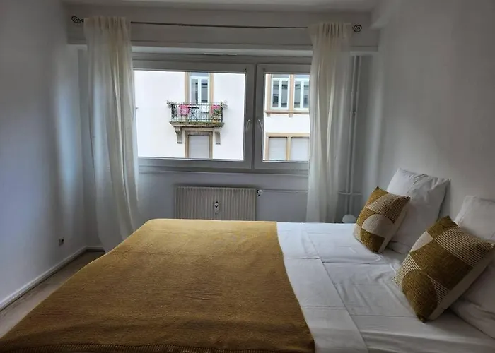 Apartamento Familial/ Orangerie *